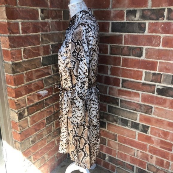 Davi & Dani Animal Python Print Shirt Dress - Picture 8 of 11